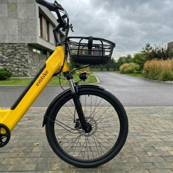 EVOBIKE Vivo N1 2026 &mdash; міський електровелосипед 600W, акумулятор 48V 13Ah, 26", LED-дисплей, кошик, жовтий N2 фото