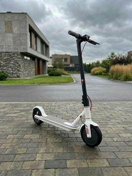 Електросамокат Xiaomi Mi Electric Scooter М365 Білий (500Вт) Belxi365 фото